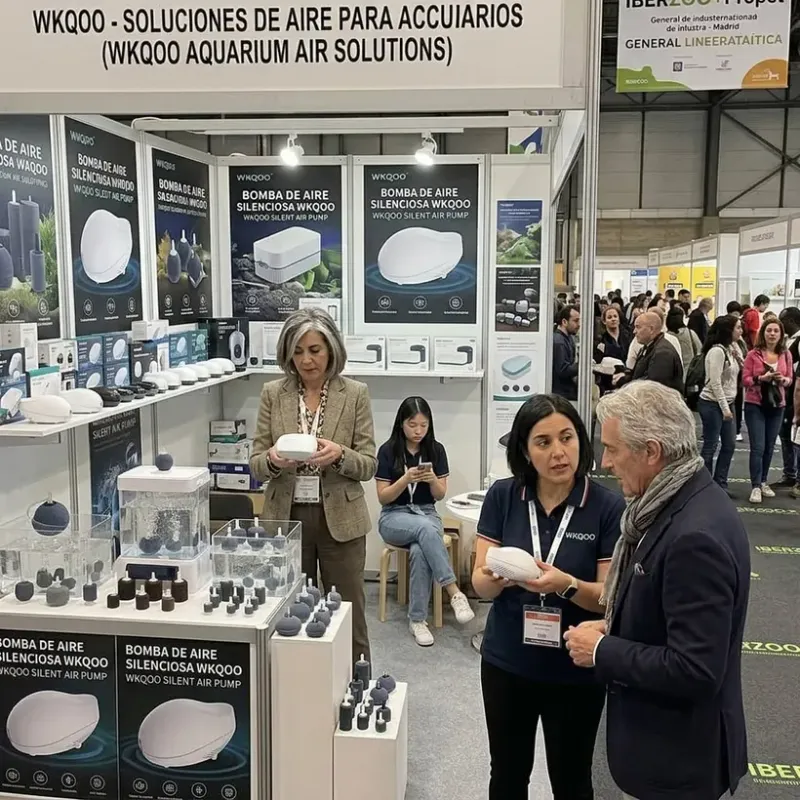 Stan pameran produk akuarium WKAQOO di IBERZOO&PROPET Feb 2024, Madrid untuk menjangkau distributor global dan pembeli OEM